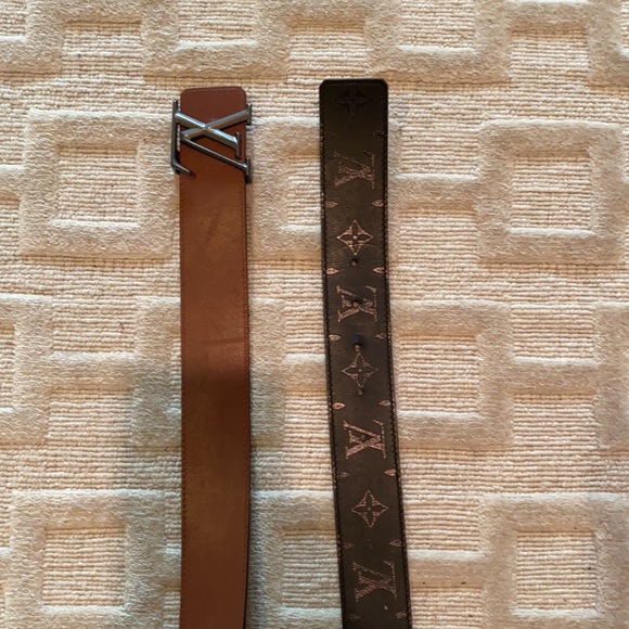 Louis Vuitton Initiales Monogram Eclipse reversible leather belt. Unisex - Picture 3 of 5